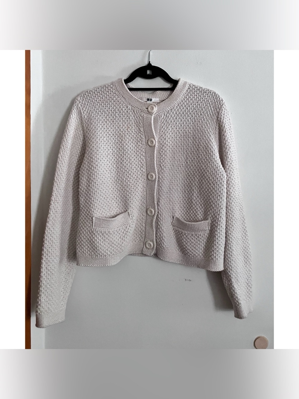 Uniqlo Cream Cable-Knit Crew Neck Cropped Cardigan Women’s SM